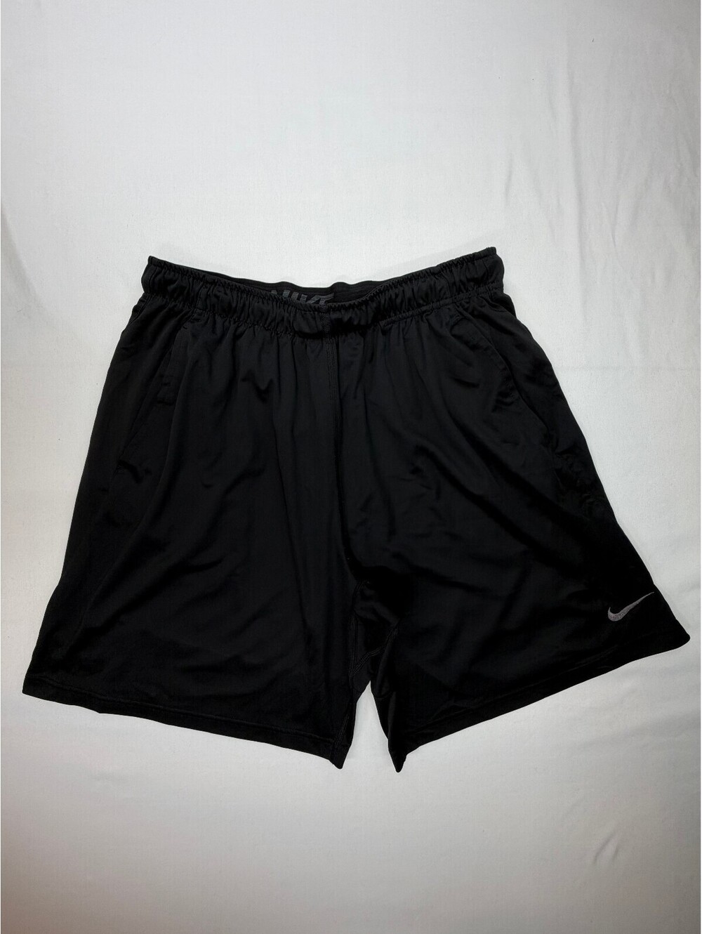 Nike Dri-Fit Men's Athletic Shorts Elastic Waist Drawstring Logo Size L Black